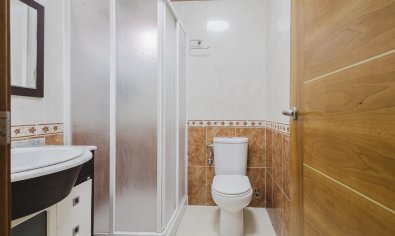 Reventa - Chalet -
Torrevieja - Aguas Nuevas