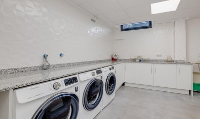 Reventa - Villa -
Torrevieja - Los Balcones