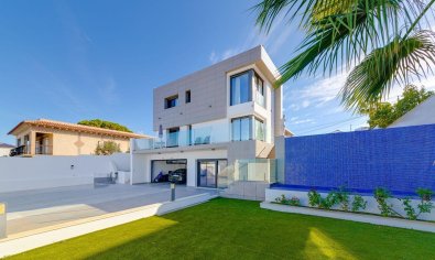 Reventa - Villa -
Torrevieja - Los Balcones