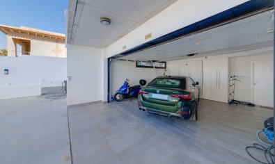 Reventa - Villa -
Torrevieja - Los Balcones