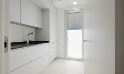 Resale - Villa -
Orihuela Costa - Las Colinas Golf