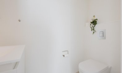 Resale - Villa -
Orihuela Costa - Las Colinas Golf