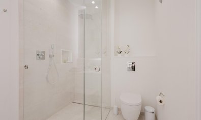 Resale - Villa -
Orihuela Costa - Las Colinas Golf