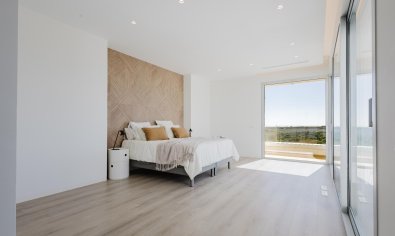 Resale - Villa -
Orihuela Costa - Las Colinas Golf