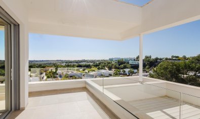 Resale - Villa -
Orihuela Costa - Las Colinas Golf