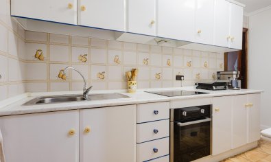 Reventa - Apartamento / piso -
Torrevieja - Playa del Acequión