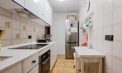 Reventa - Apartamento / piso -
Torrevieja - Playa del Acequión