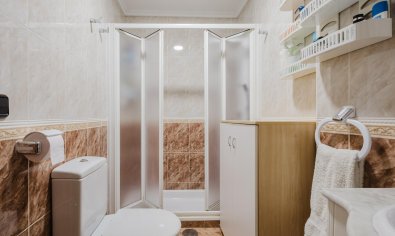 Reventa - Apartamento / piso -
Torrevieja - Playa del Acequión
