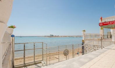 Reventa - Apartamento / piso -
Torrevieja - Playa del Acequión