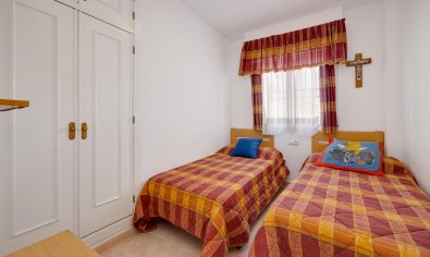 Resale - Bungalow -
Torrevieja - playa de los naufragos