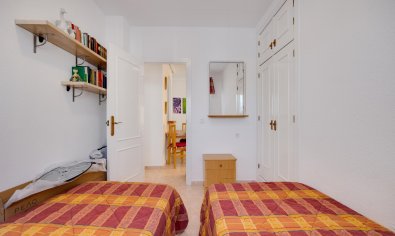 Resale - Bungalow -
Torrevieja - playa de los naufragos