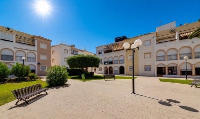 Resale - Bungalow -
Torrevieja - playa de los naufragos