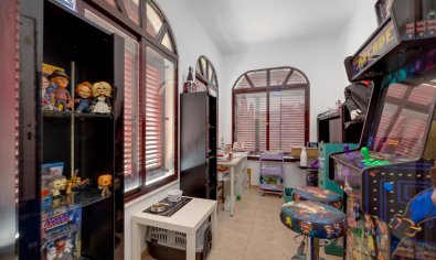 Resale - Chalet -
San Fulgencio - La Marina
