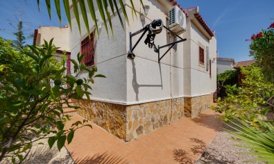 Resale - Chalet -
San Fulgencio - La Marina