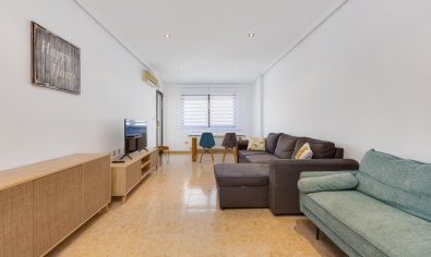 Resale - Apartment -
San Miguel de Salinas