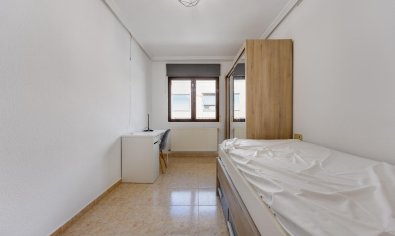 Resale - Apartment -
San Miguel de Salinas