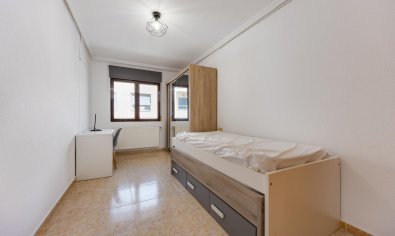 Resale - Apartment -
San Miguel de Salinas