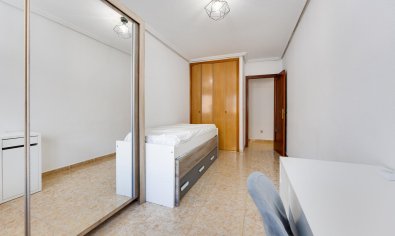 Resale - Apartment -
San Miguel de Salinas