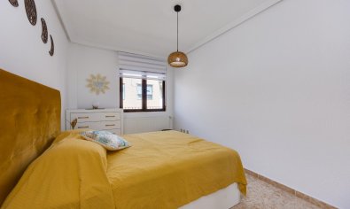 Resale - Apartment -
San Miguel de Salinas