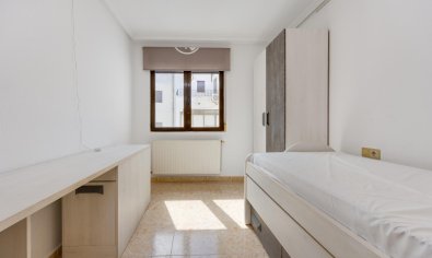 Resale - Apartment -
San Miguel de Salinas