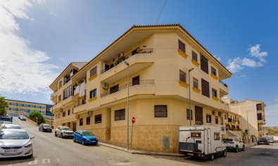Resale - Apartment -
San Miguel de Salinas