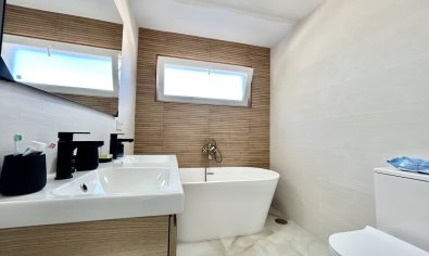 Bestaande bouw - Herenhuis -
Torrevieja - Los Balcones
