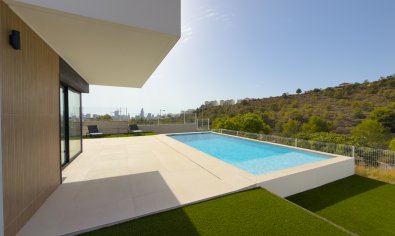 Obra nueva - Villa -
Finestrat