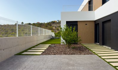 Obra nueva - Villa -
Finestrat
