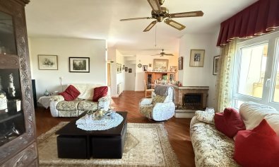 Resale - Villa -
Villamartín - Villamartin
