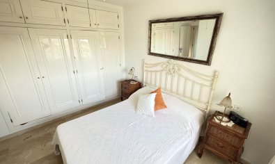 Resale - Villa -
Villamartín - Villamartin