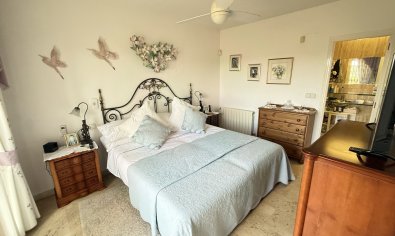 Resale - Villa -
Villamartín - Villamartin