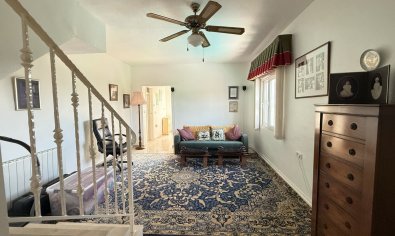 Resale - Villa -
Villamartín - Villamartin