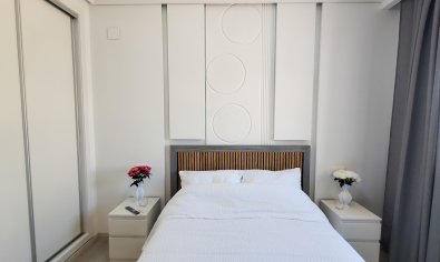 Resale - Apartment -
Torrevieja