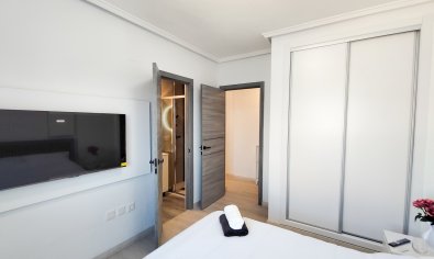 Resale - Apartment -
Torrevieja