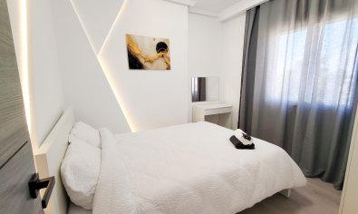 Resale - Apartment -
Torrevieja