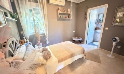 Bestaande bouw - Villa -
Rojales - Lo Pepin