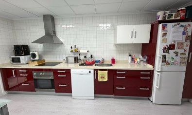 Reventa - Apartamento / piso -
Jacarilla
