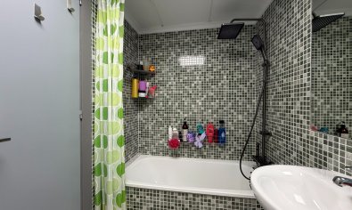 Reventa - Apartamento / piso -
Jacarilla