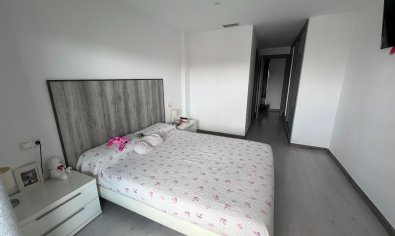 Reventa - Apartamento / piso -
Jacarilla