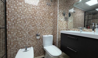 Reventa - Apartamento / piso -
Jacarilla