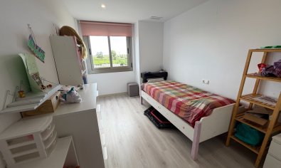 Reventa - Apartamento / piso -
Jacarilla