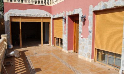 Reventa - Villa -
Benidorm - Poniente