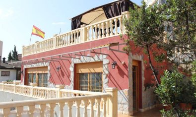 Reventa - Villa -
Benidorm - Poniente
