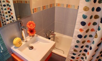Reventa - Villa -
La Nucía - Urbanisations