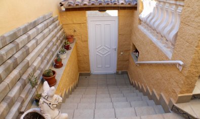 Reventa - Villa -
La Nucía - Urbanisations