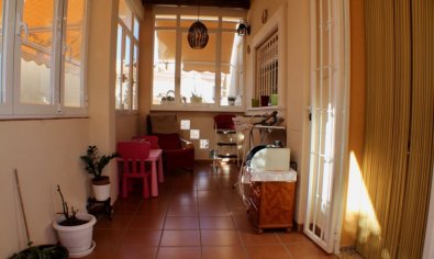 Reventa - Villa -
La Nucía - Urbanisations