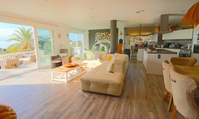 Reventa - Villa -
El Campello - Coveta fuma