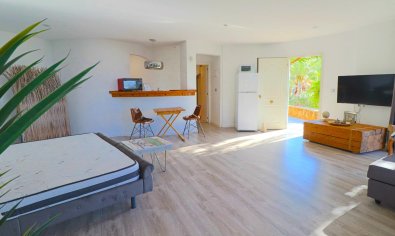 Reventa - Villa -
El Campello - Coveta fuma