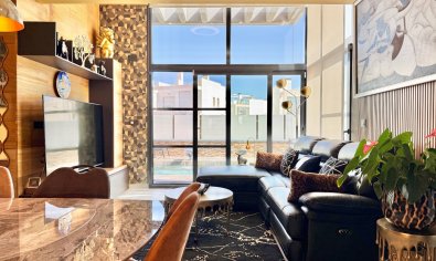 Reventa - Villa -
Orihuela Costa - Cabo Roig
