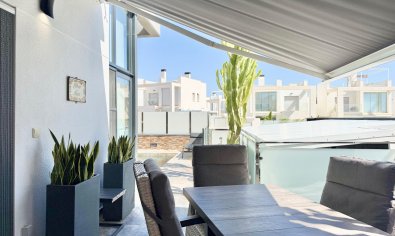 Reventa - Villa -
Orihuela Costa - Cabo Roig